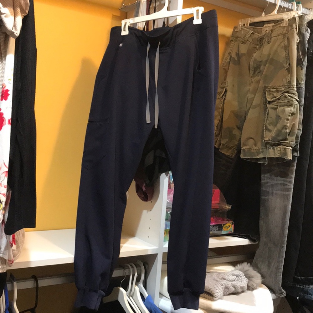 COPY - Figs scrubs